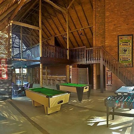 Kwambali Riverside Lodge هازيفيو المظهر الخارجي الصورة