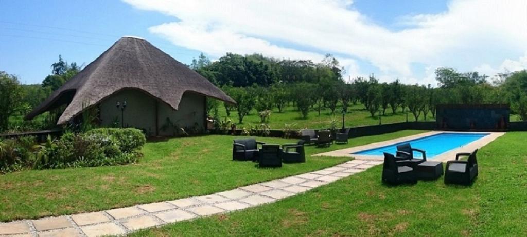 Kwambali Riverside Lodge هازيفيو المظهر الخارجي الصورة