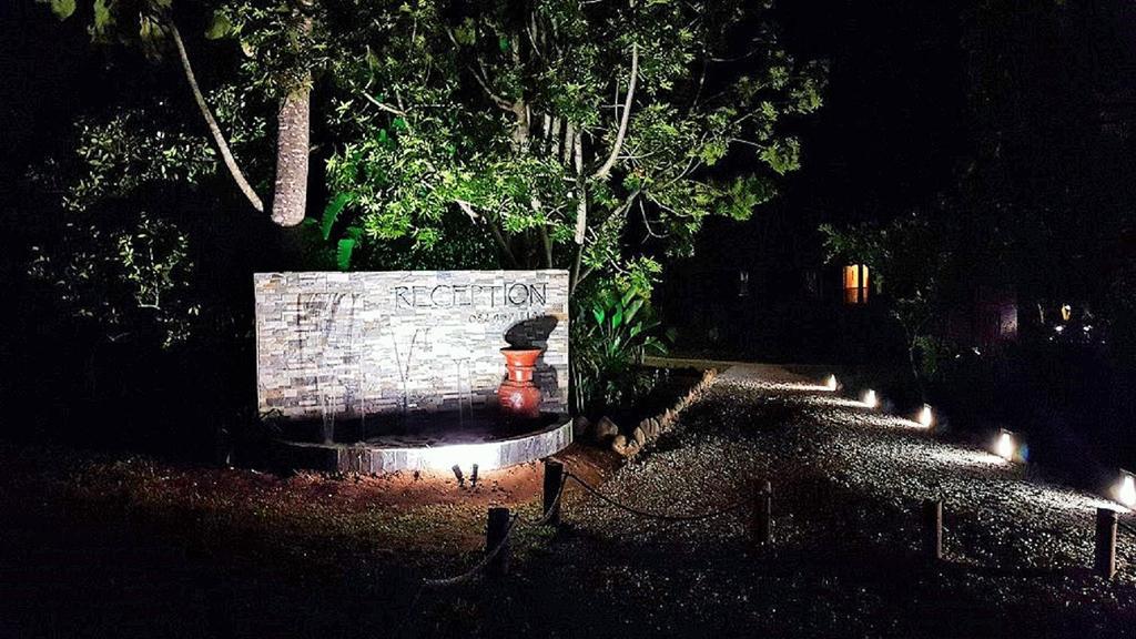 Kwambali Riverside Lodge هازيفيو المظهر الخارجي الصورة