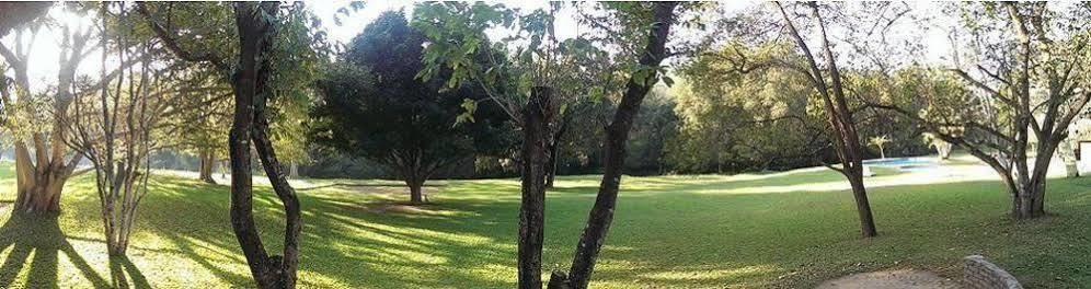 Kwambali Riverside Lodge هازيفيو المظهر الخارجي الصورة